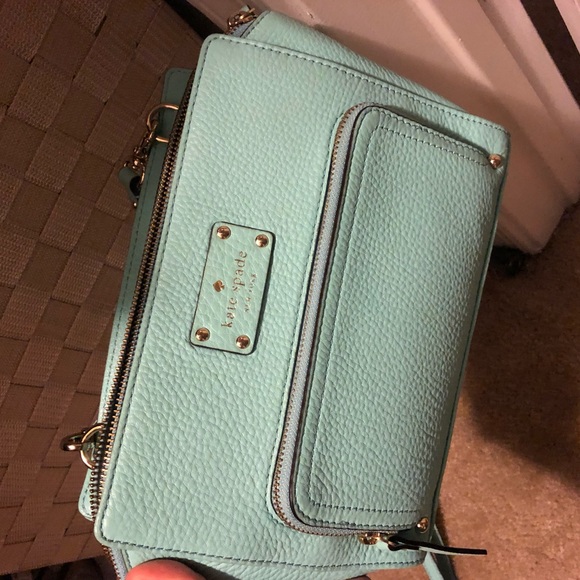 kate spade Handbags - Beautiful blue Kate Spade cross body bag